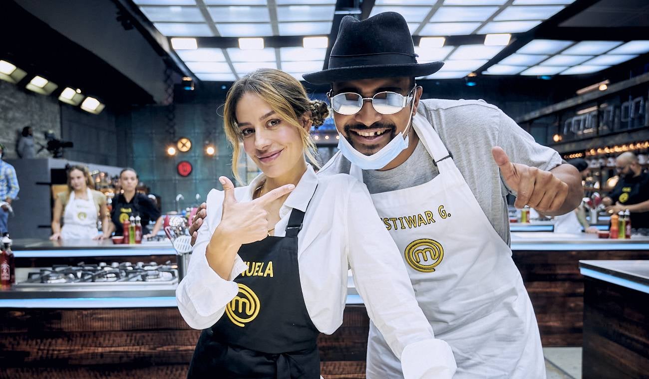 Estiwar G y Manuela González