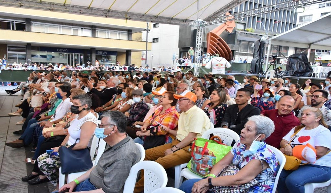 Asistentes al festival Nacional de la Música colombiana