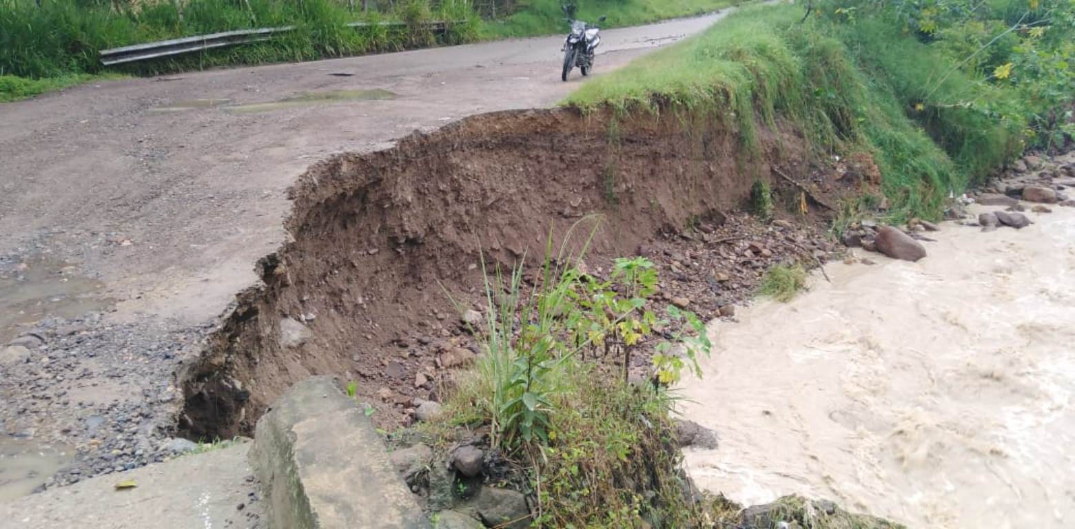 Emergencias en varios municipios del Huila por las lluvias.