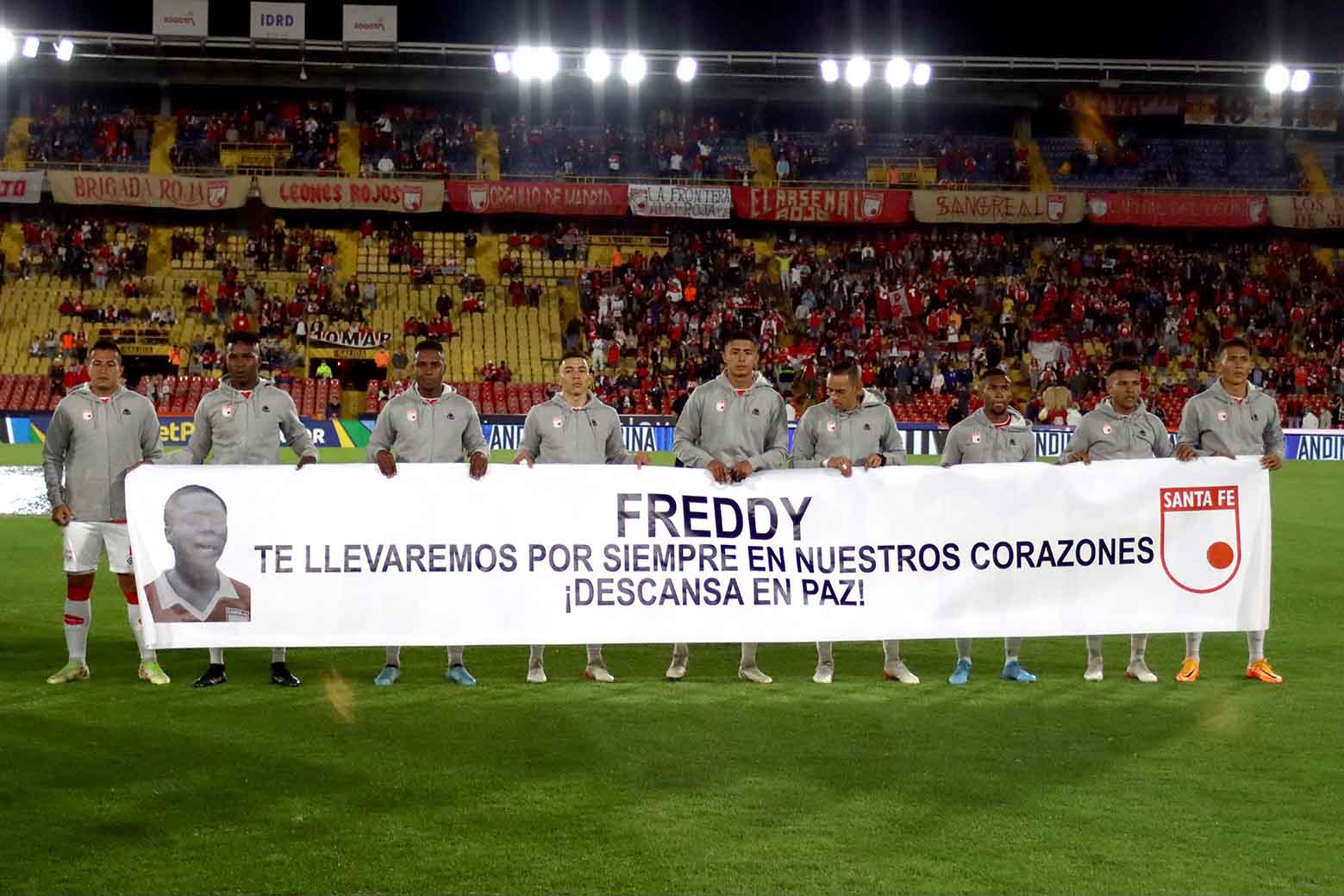 Homenaje de Santa Fe a Freddy Rincón
