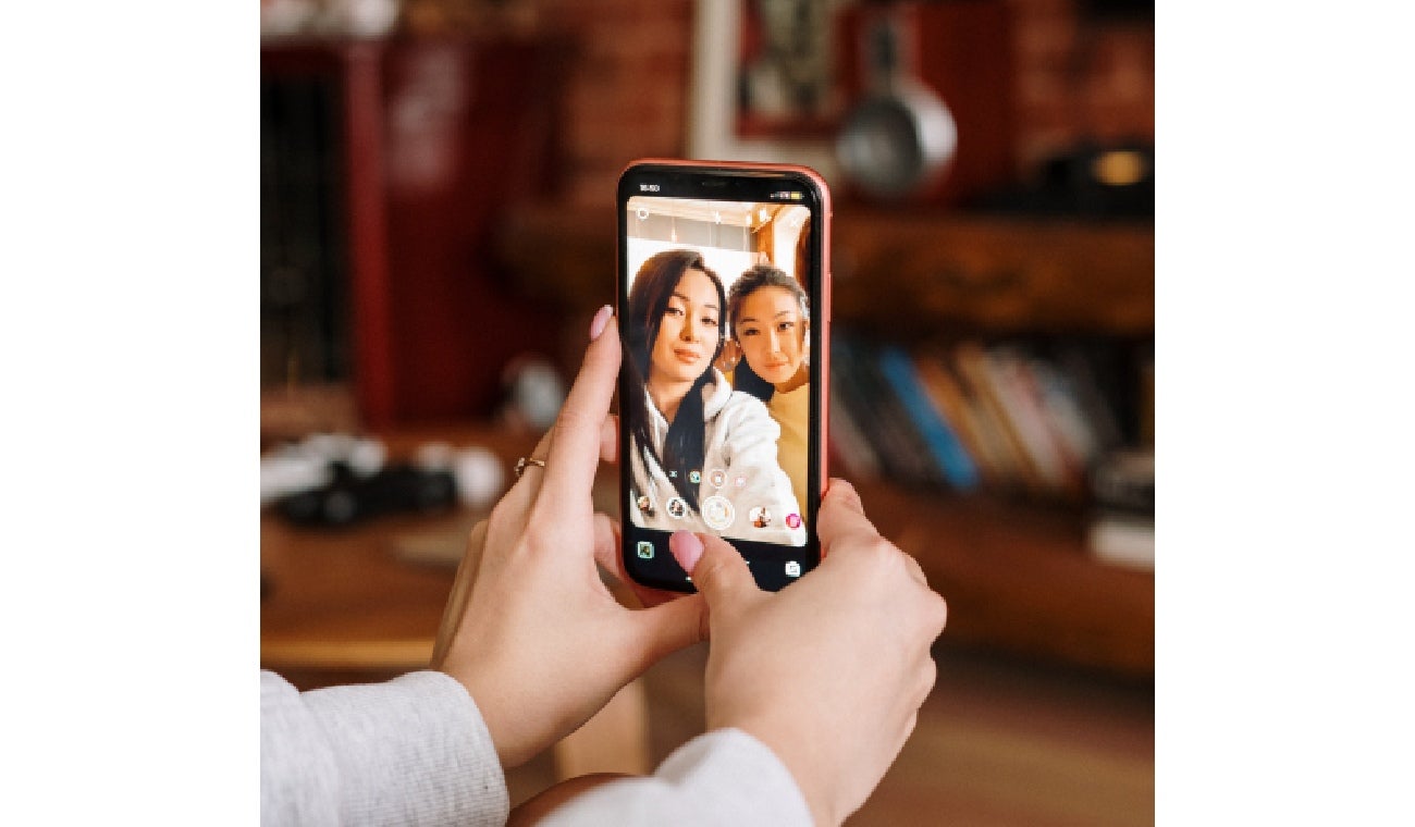 Fotografía de dos mujeres
