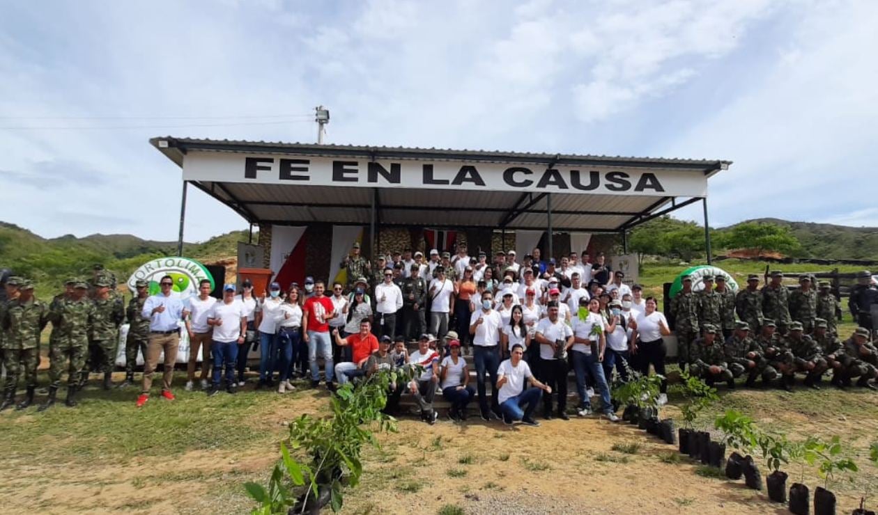 Siembra de árboles en Piedras, Tolima