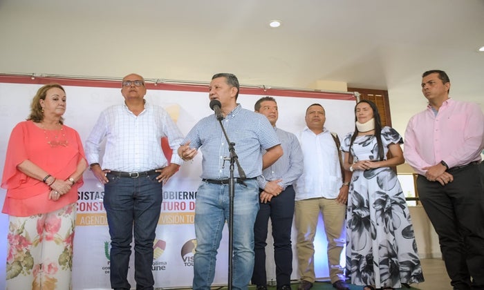 Ricardo Orozco , representantes a la cámara y senador