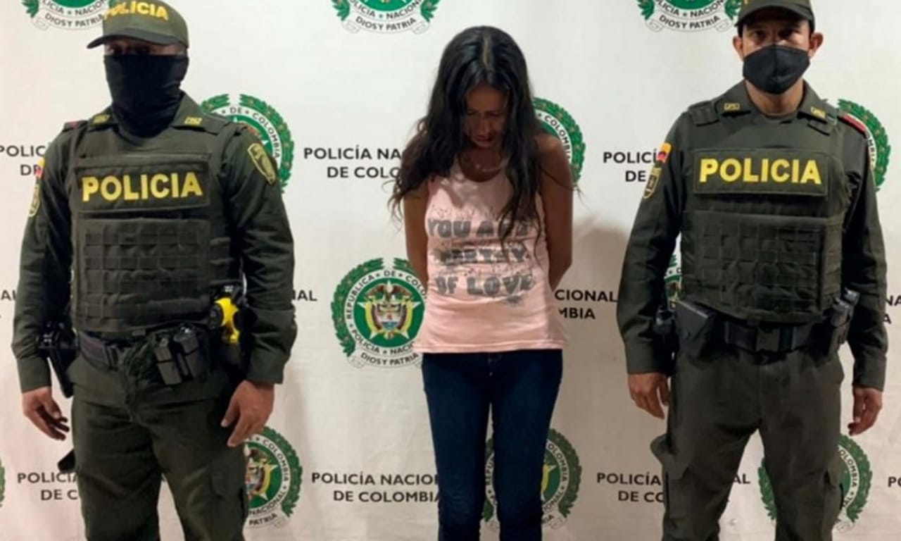 Mujer asesina a su pareja