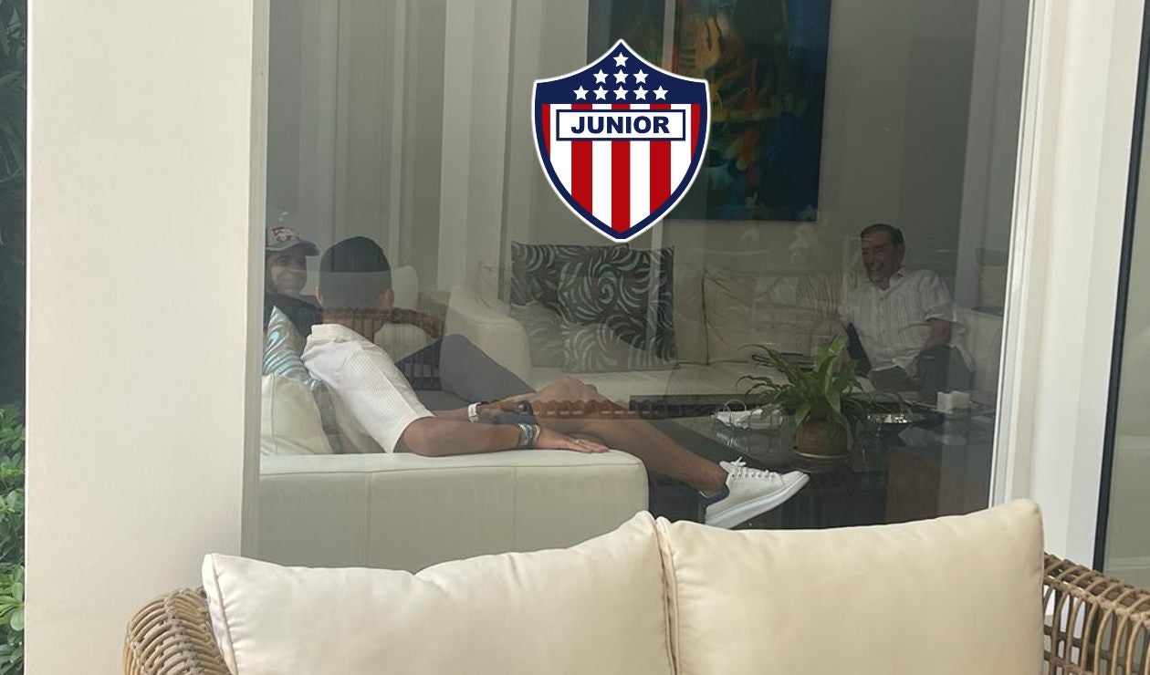 Carlos Bacca, Fuad Char y Junior