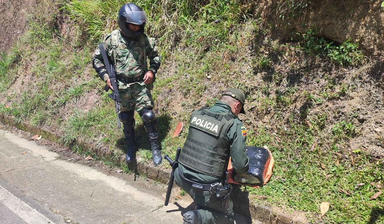 Noticias del Huila: Dejo tirada la merca