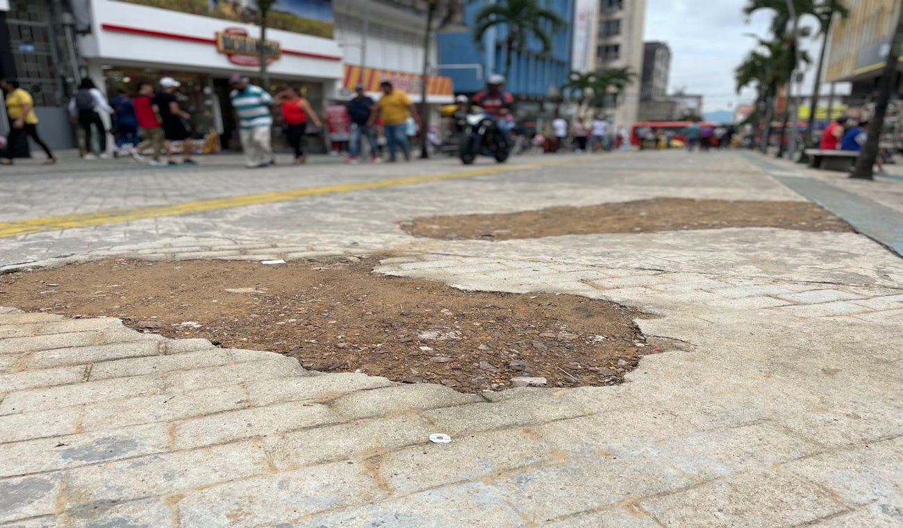 Zona peatonal de la carrera Tercera de Ibagué