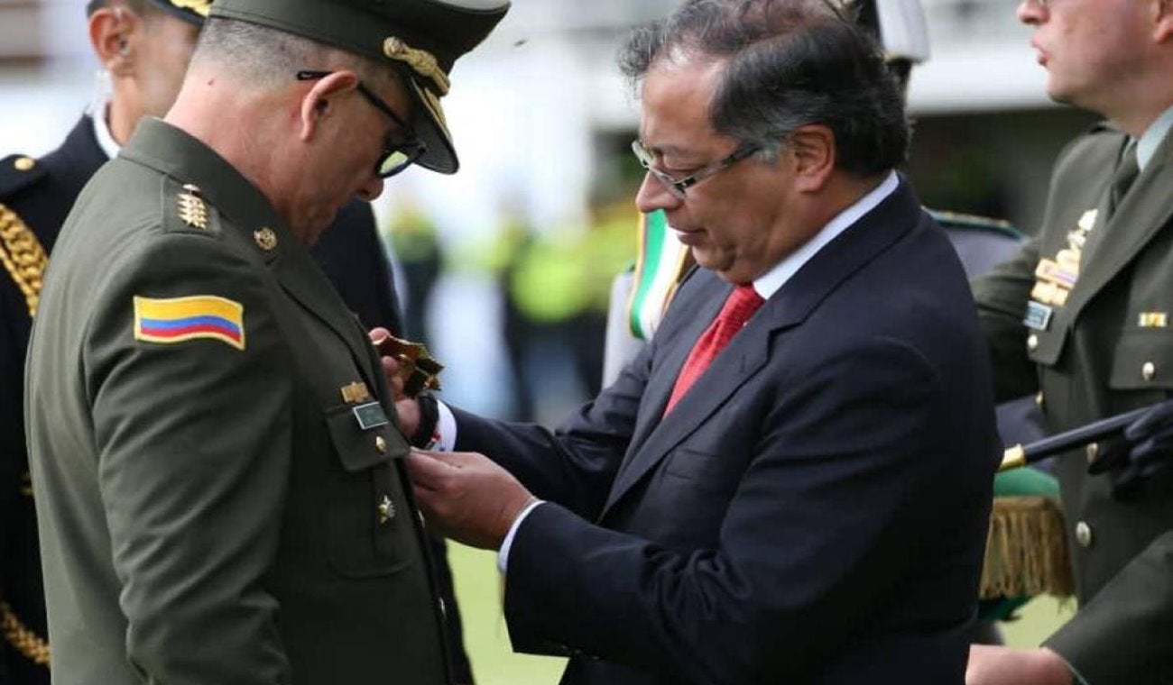 Presidente Petro plantea reformas para lograr una mayor equidad en la Policía Nacional
