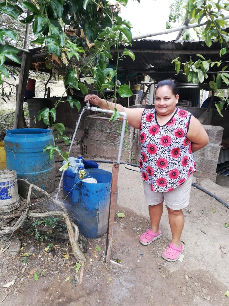 Agua potable en Vilu del municipio de Yaguará