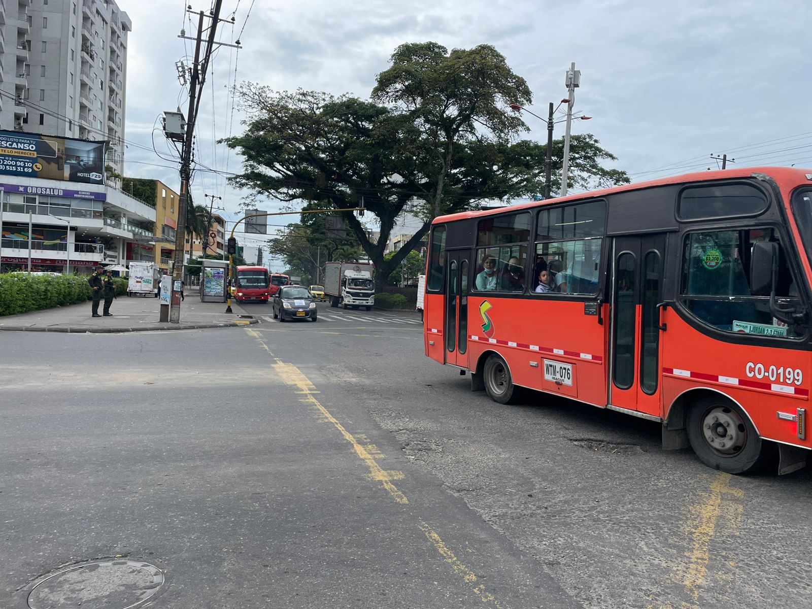 Segundo día sin carro y sin moto