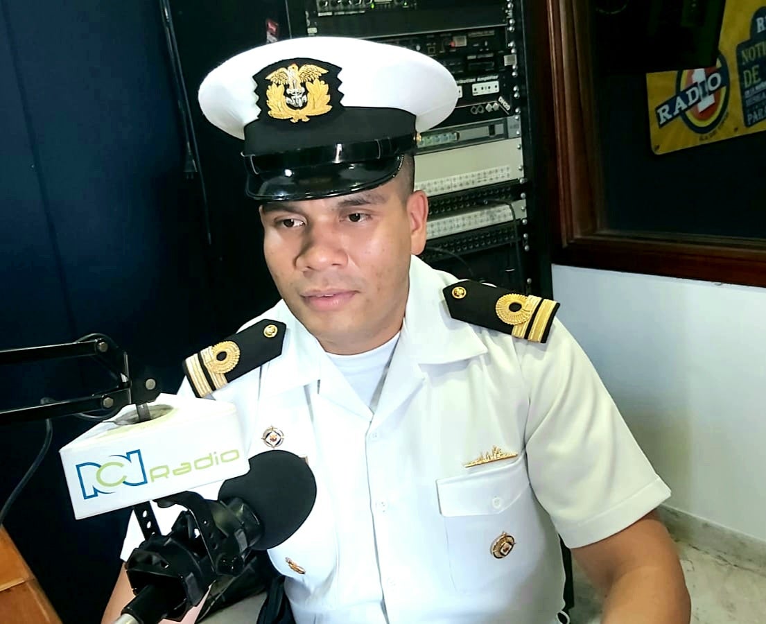 Preste su servicio militar en la Armada Nacional