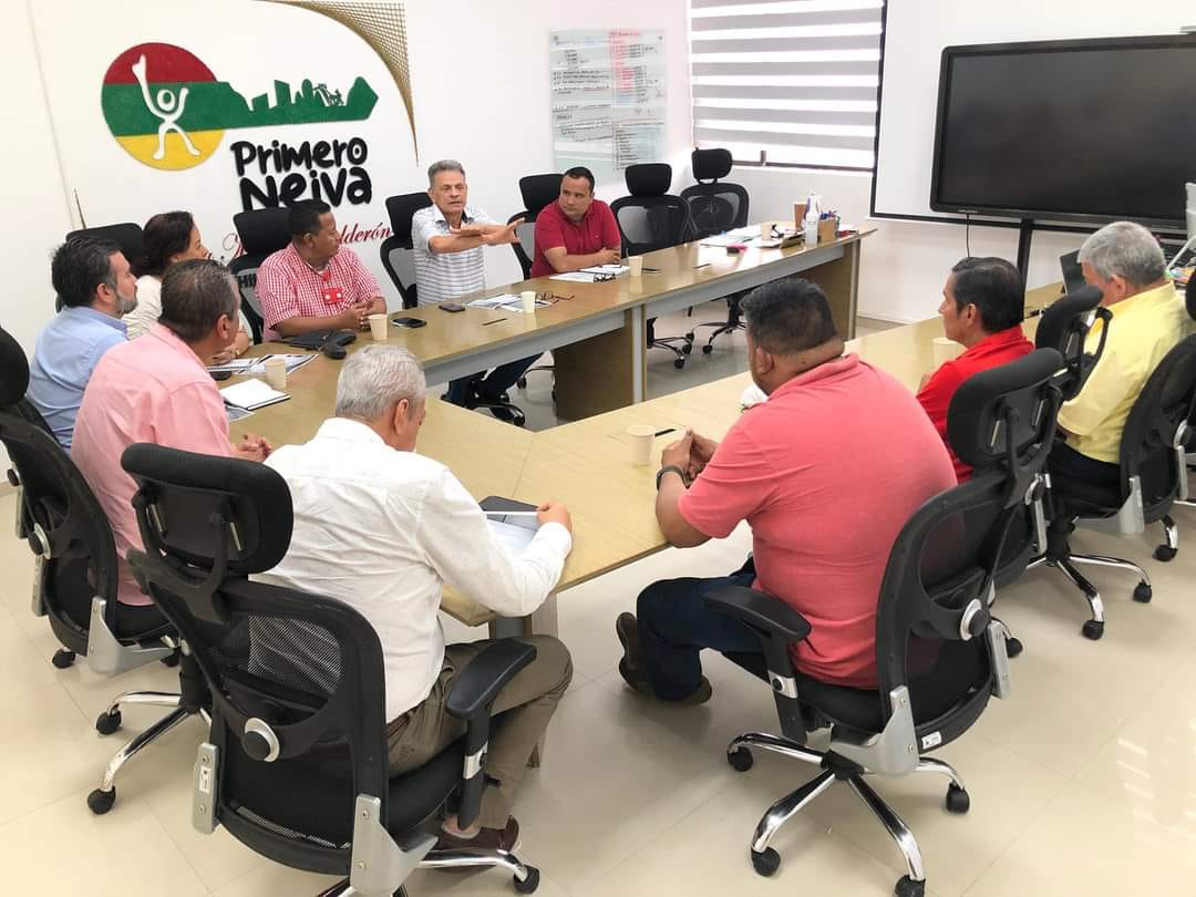 Alcalde de Neiva aclaró que sí se pagará retroactivo y prima de navidad