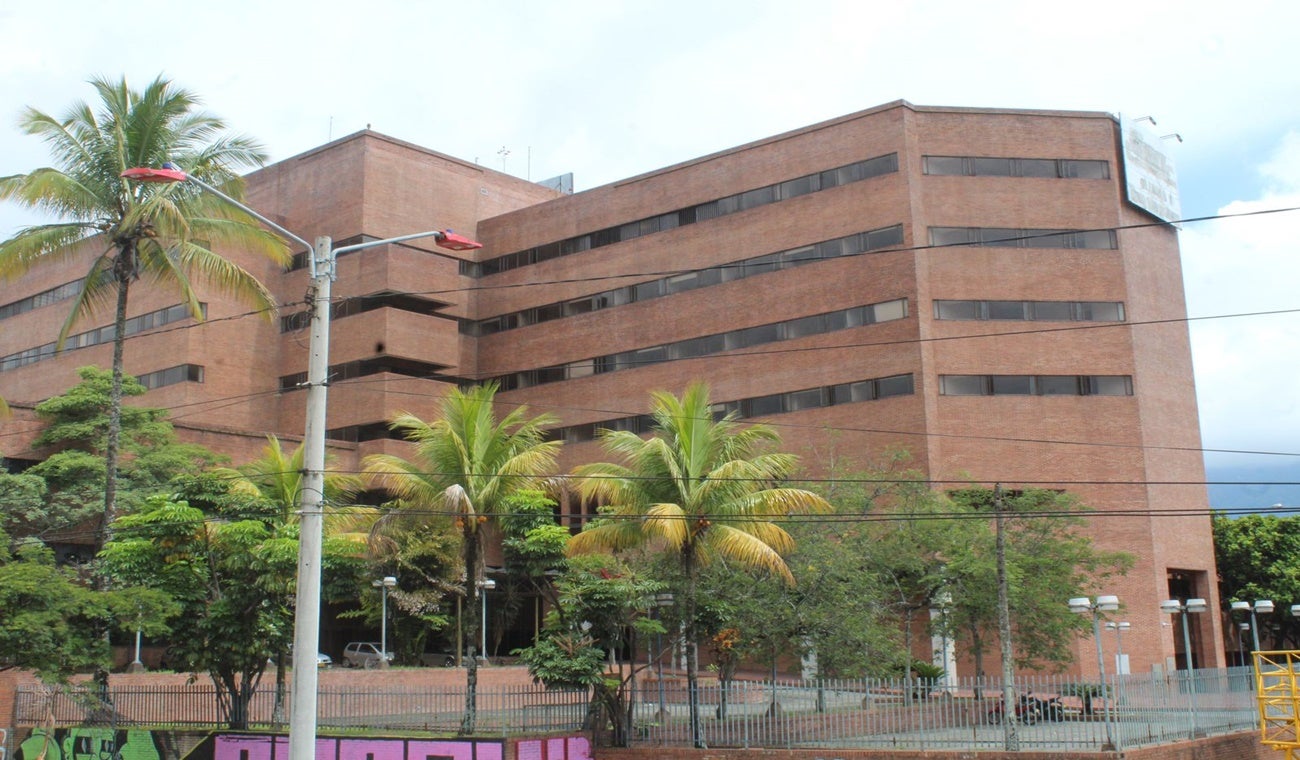 Federico Lleras Acosta sede Limonar