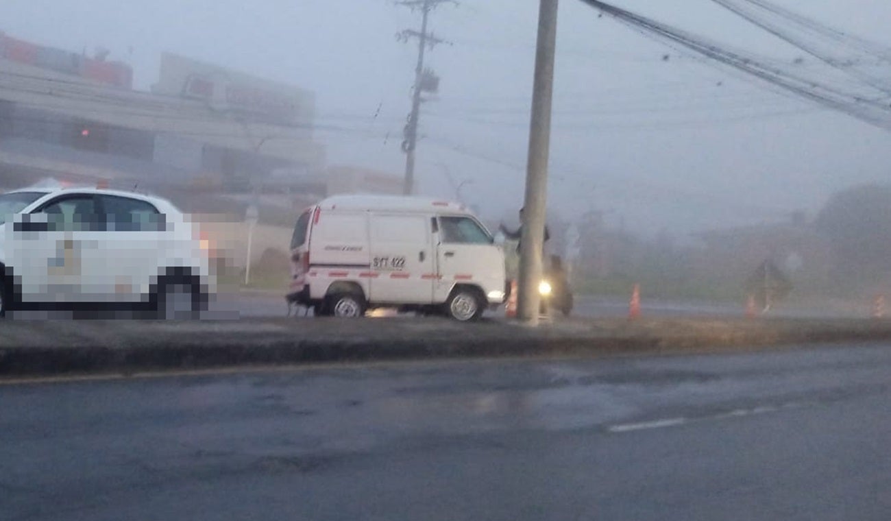 ¡Vuelve y juega! Otro accidente en el reductor del Poblado en Ibagué