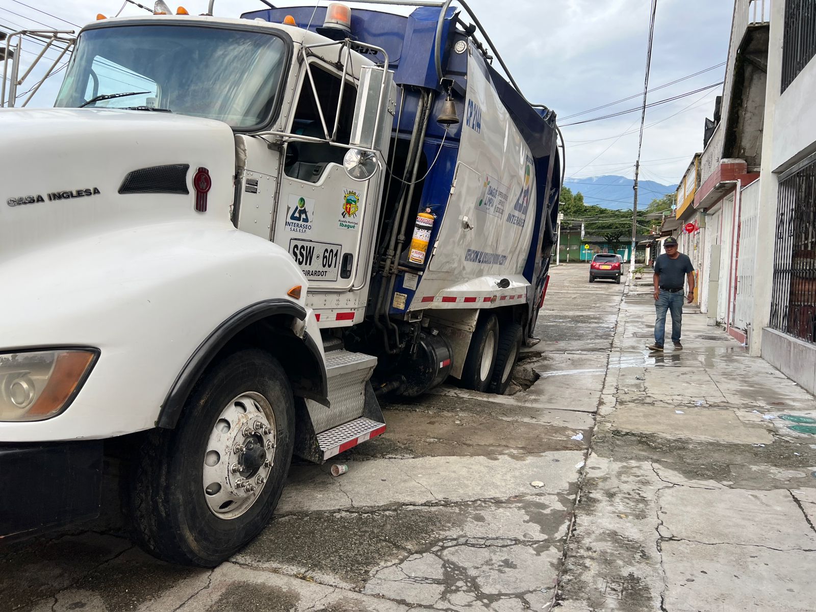 Vehículo recolector de basura