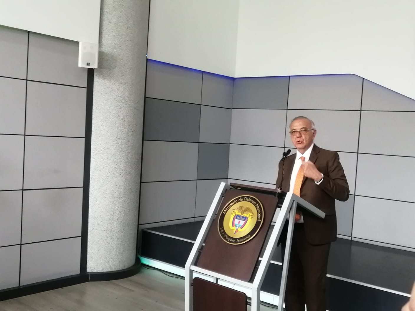 “Hay una baja sensible en las actividades delincuenciales del ELN: MinDefensa