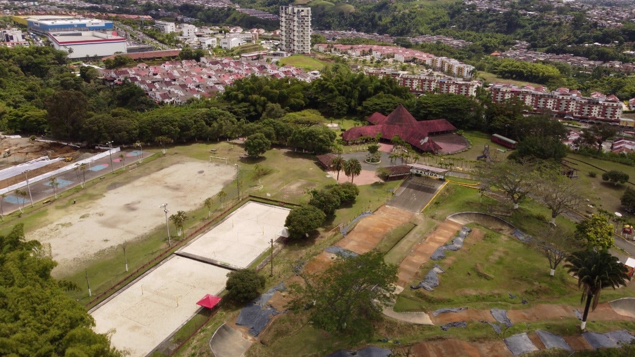 Cancha de Rugby y Voley playa todavía no inician obras en Pereira