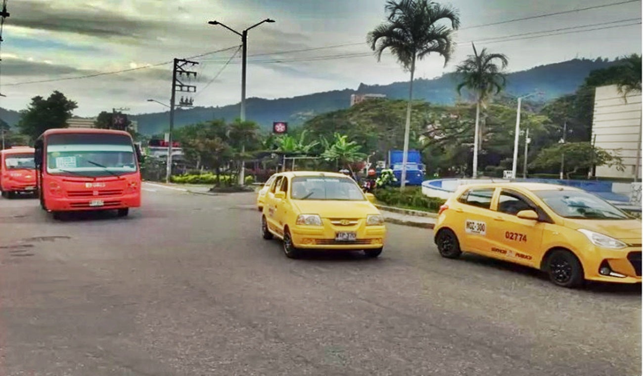 Transporte público durante día sin carro y sin moto en Ibagué