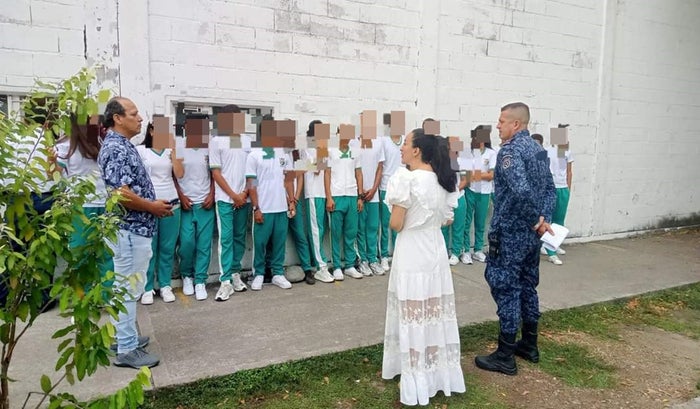 Estudiantes El Espinal visita a la carcel