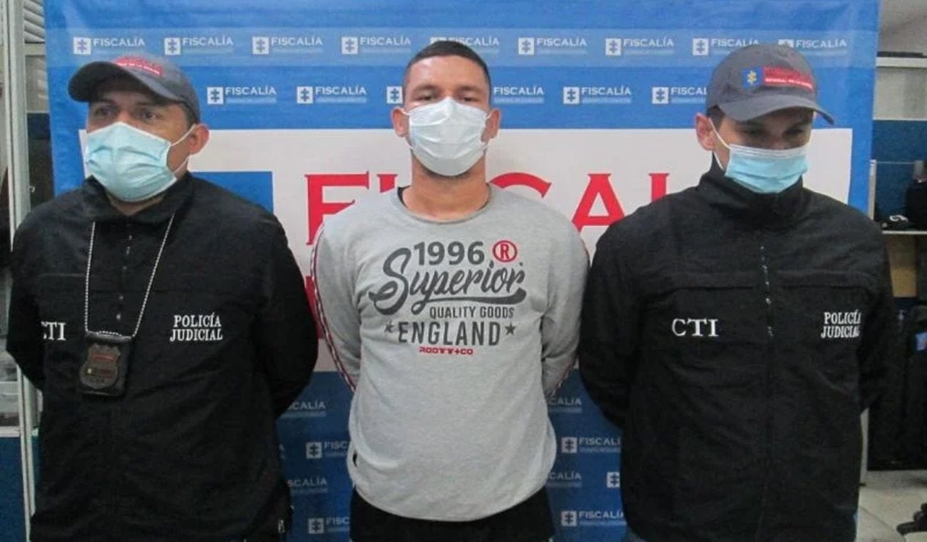 Exvigilante del Aeropuerto Perales podría demandar al Estado por haber estado en prisión