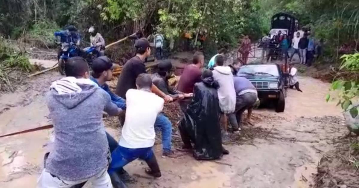 La emergencia se registra en las veredas La Lagunilla, Mesitas y Arrayán.