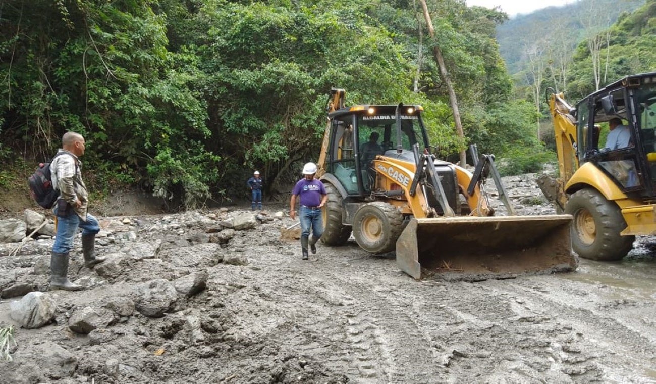 Derrumbe en la vía Cocora-Laureles, zona rural de Ibagué