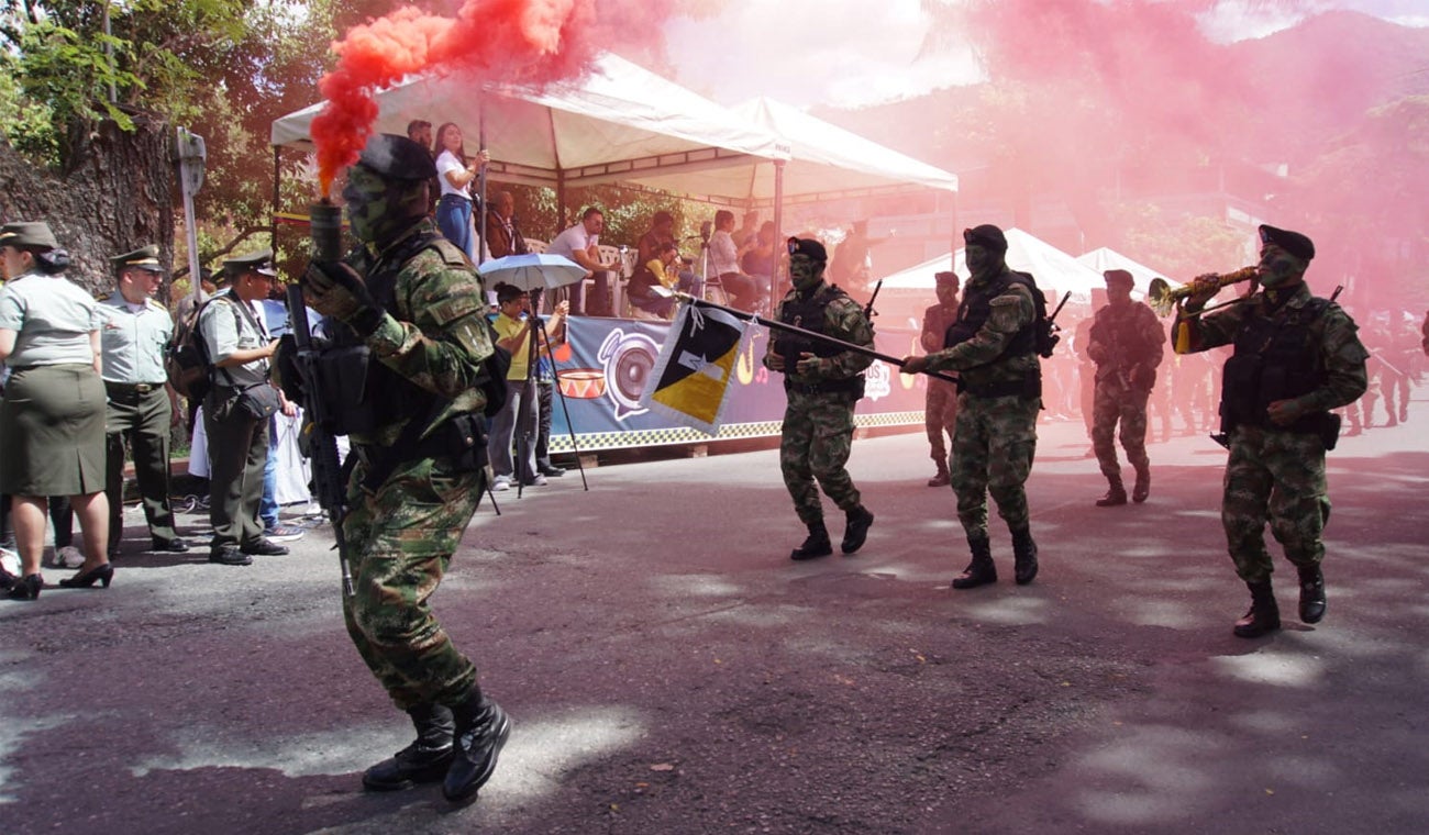 Desfile 20 de julio en Ibagué