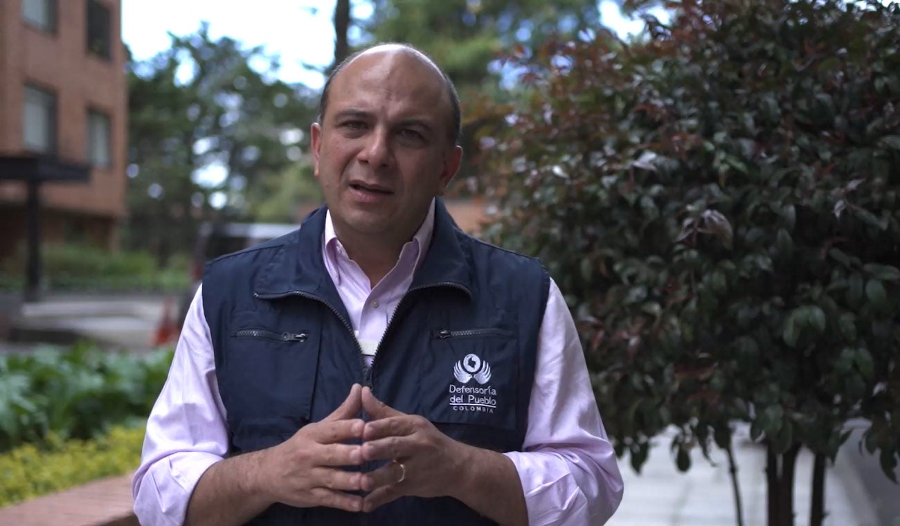 Defensor del Pueblo Carlos Camargo Assis