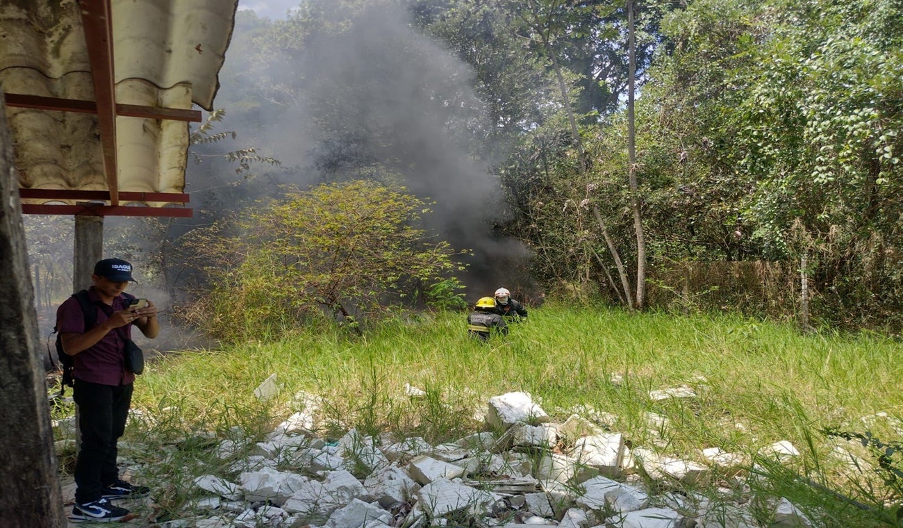 Incendio forestal en La Gaviota