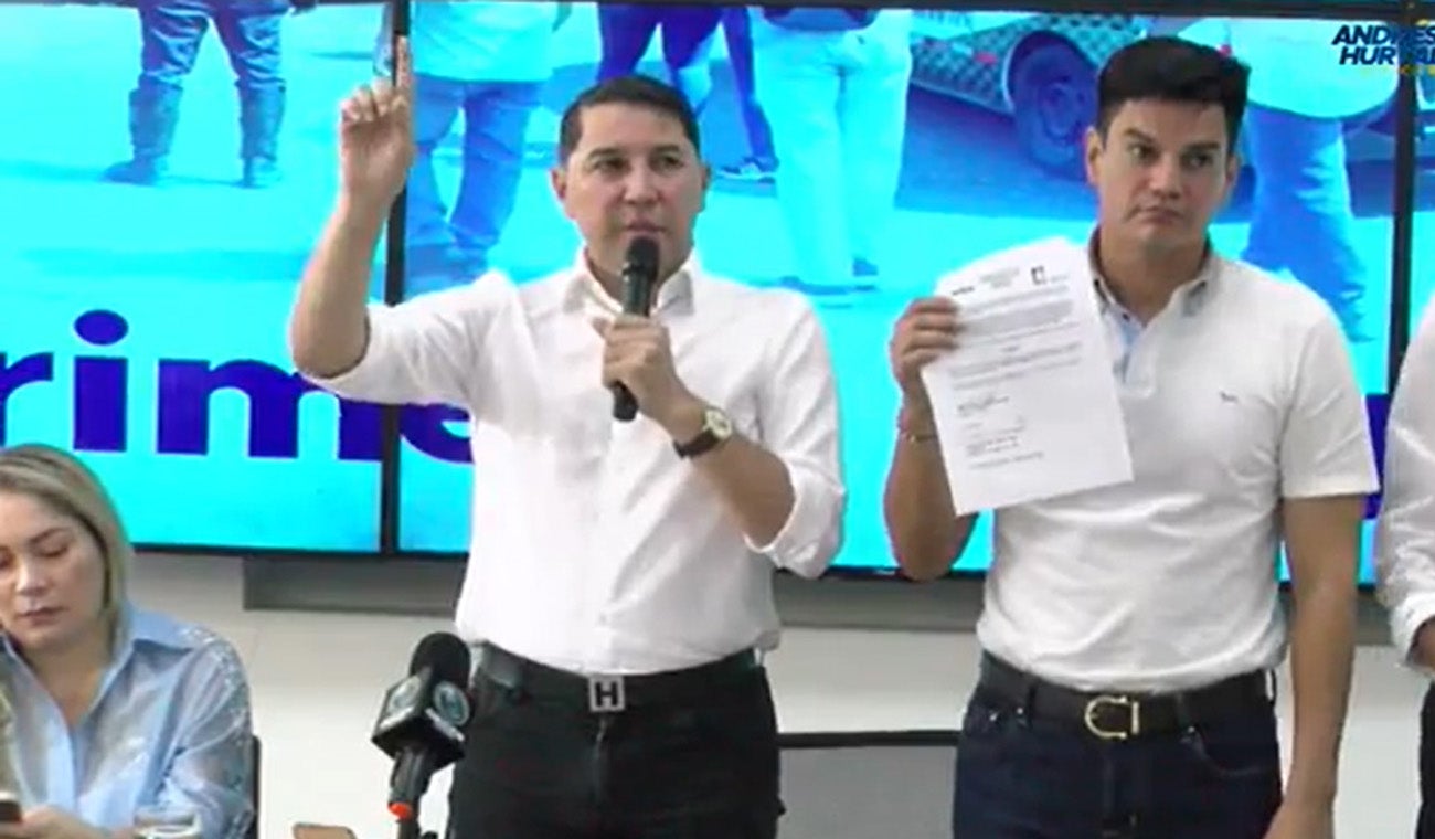 Alcalde ordena suspender paro