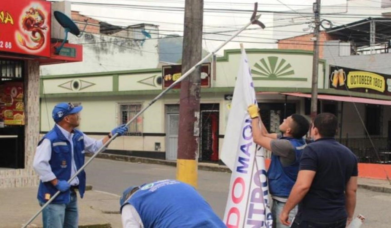 Desmonte de publicidad política ilegal