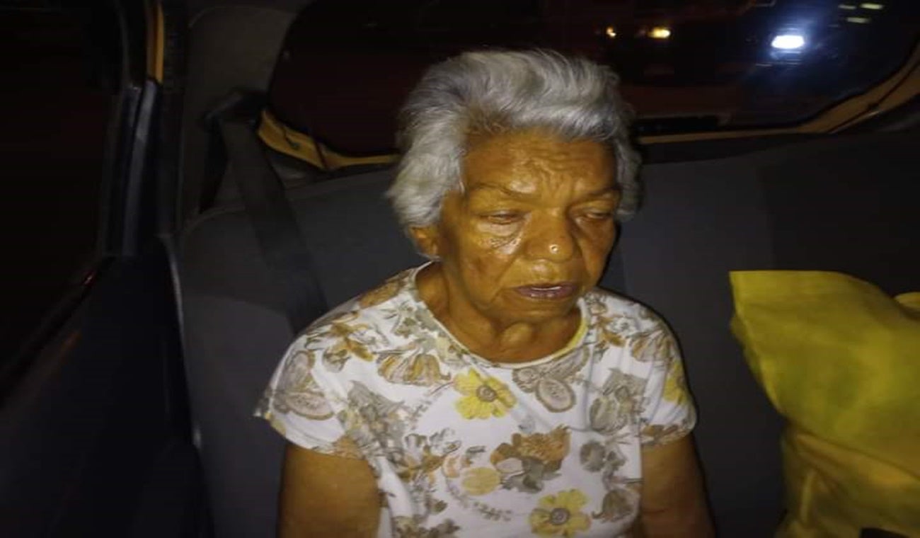 Bárbara Varón, adulta mayor en condición de abandono