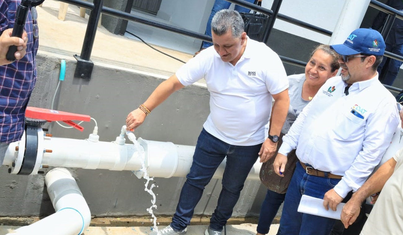 Gobernador entregó acueducto de Modelia