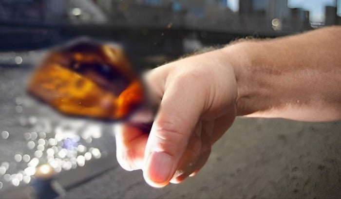 Sujeto le dio ‘pico botella’ a su compañera sentimental en un establecimiento de Natagaima