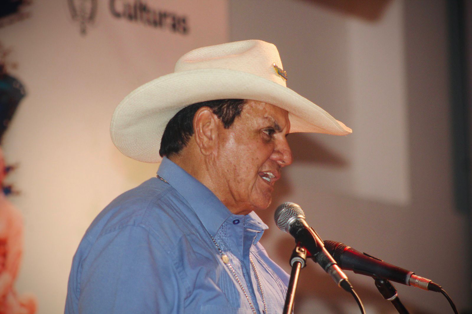 Procuraduría formuló cargos contra gobernador de Caquetá por presuntas irregularidades en contrato de regalías