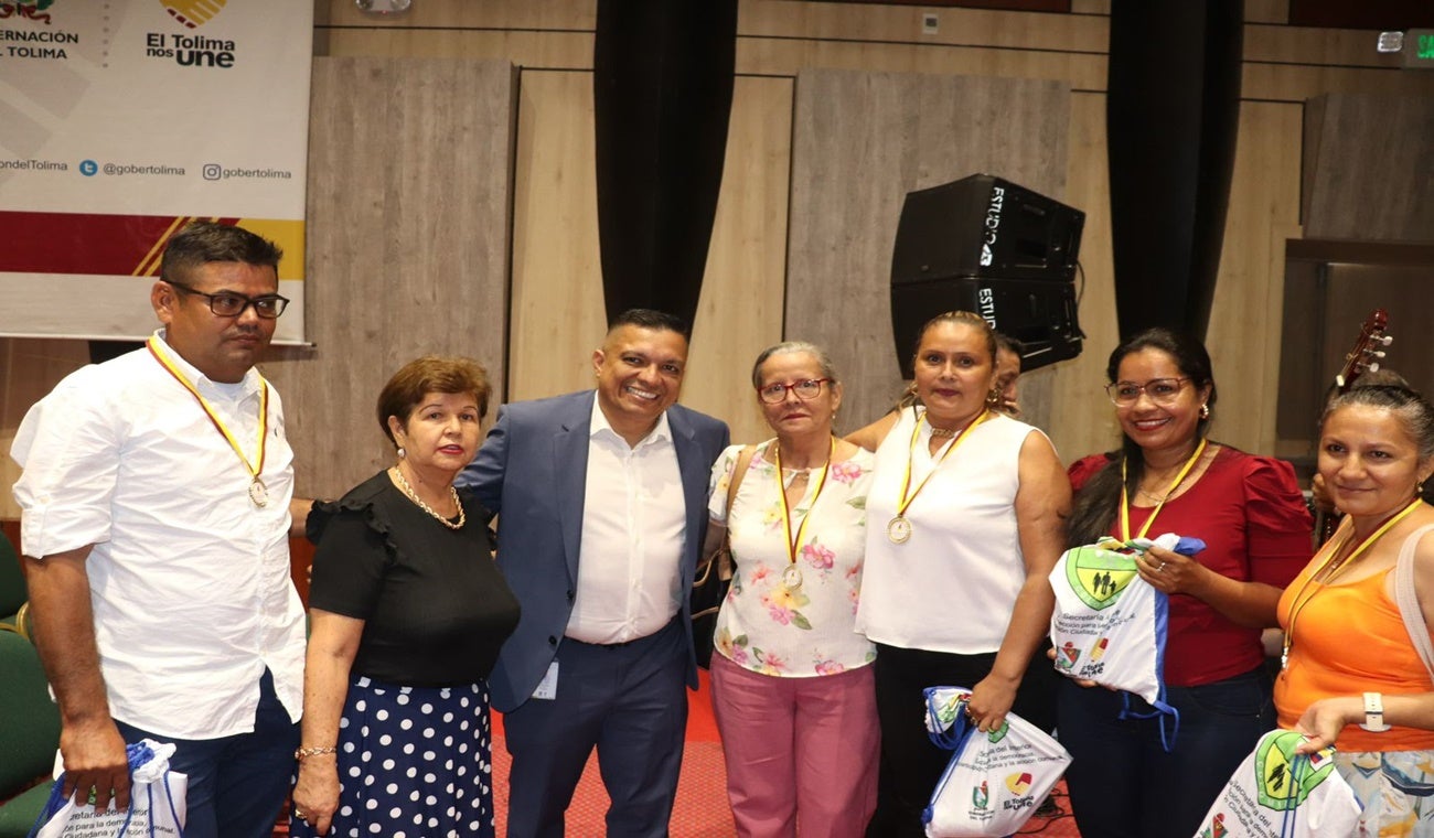 Homenaje a presidentes de acción comunal