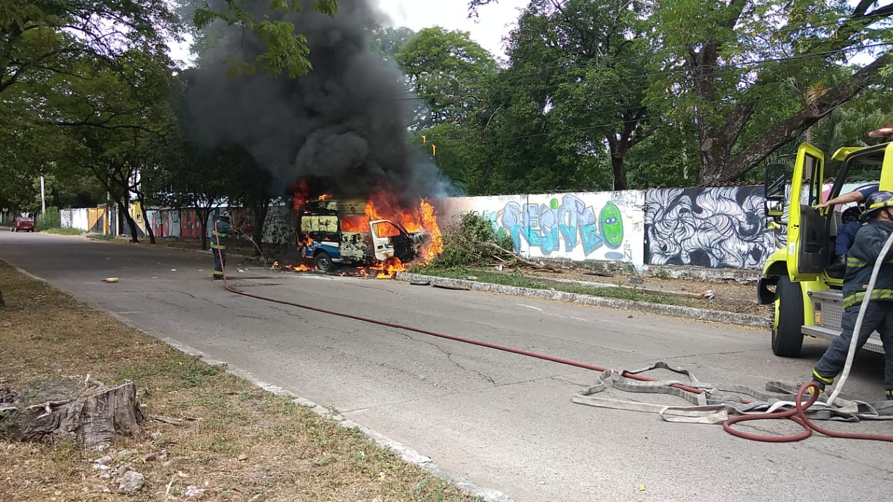 Accidente de ambulancia que se prendió en llamas estaría relacionado a “la guerra del SOAT”
