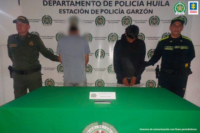 Al adulto le impusieron medida de aseguramiento carcelaria mientras que el joven que no aceptó responsabilidad alguna, deberá seguir compareciendo al proceso.