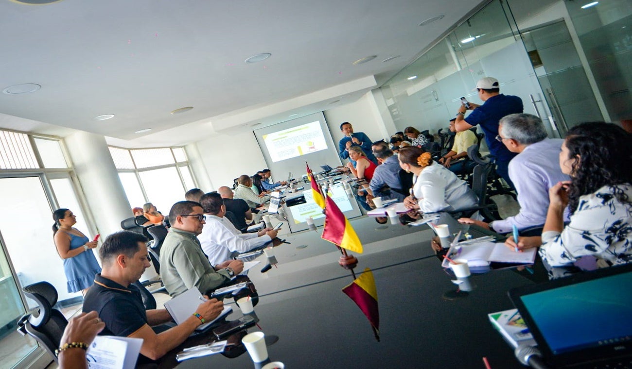 Reunión para el transporte escolar Tolima