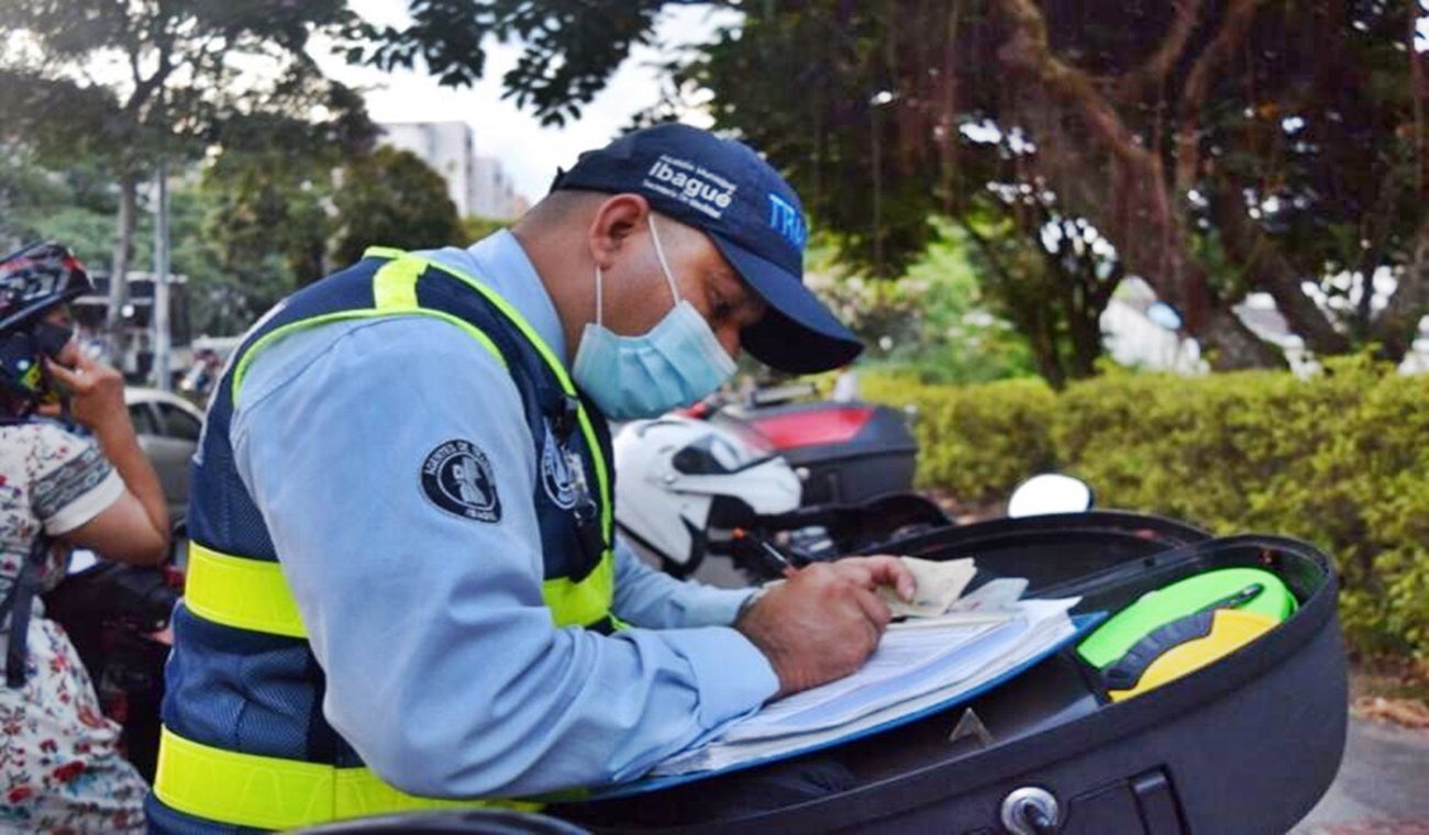 Agentes de Tránsito Ibagué