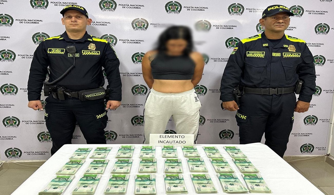Capturaron mujer que se paseaba por Mirolindo con $100 millones falsos