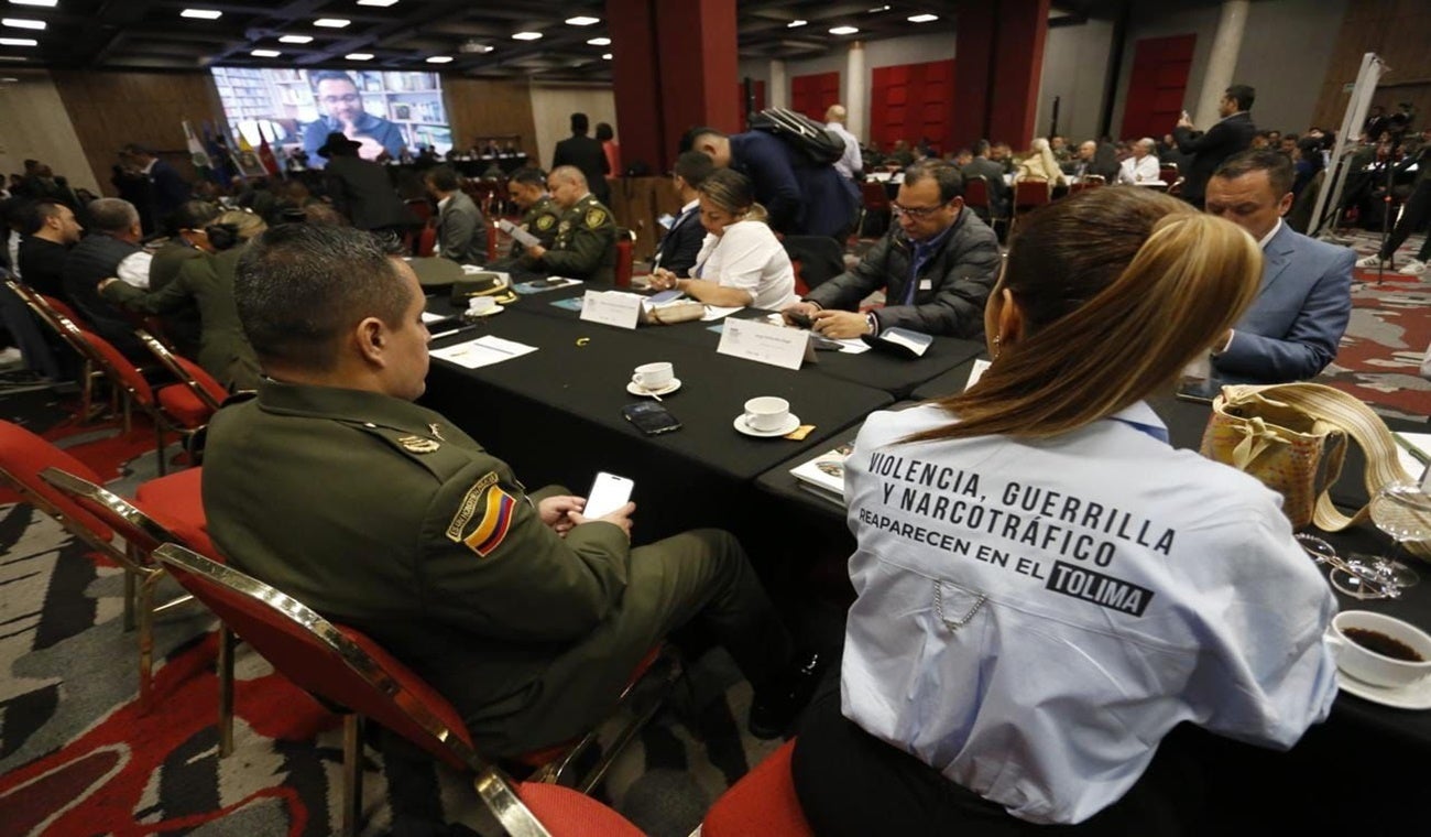 Gobernadora con MinDefensa