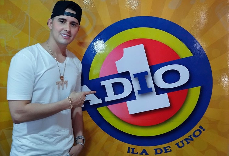 Lanzamiento El Patron Vallejo 777