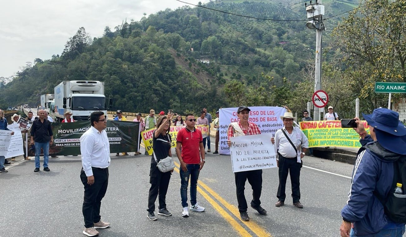 Protesta cafeteros del Tolima