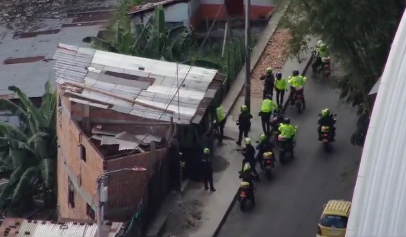 Policía capturó 24 personas e incautó 99 armas en el área metropolitana