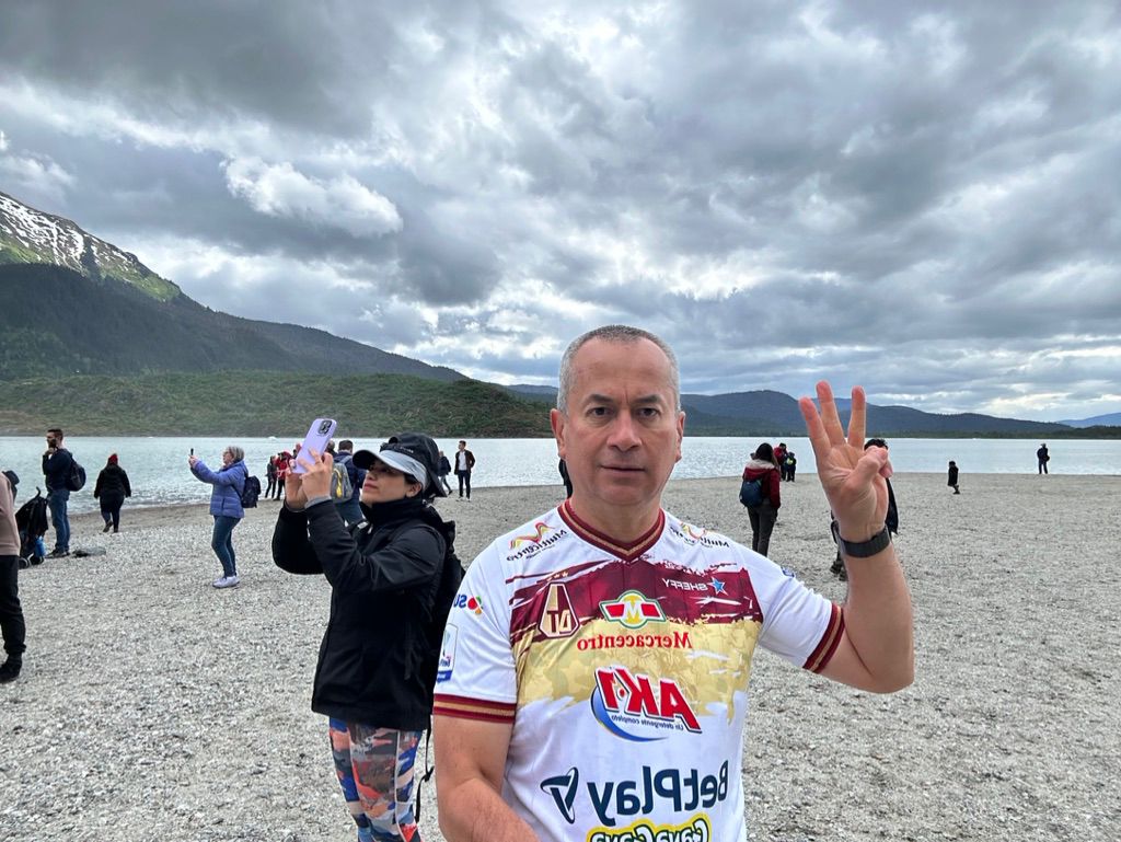 Padre Guillermo Mora Yucón Canada