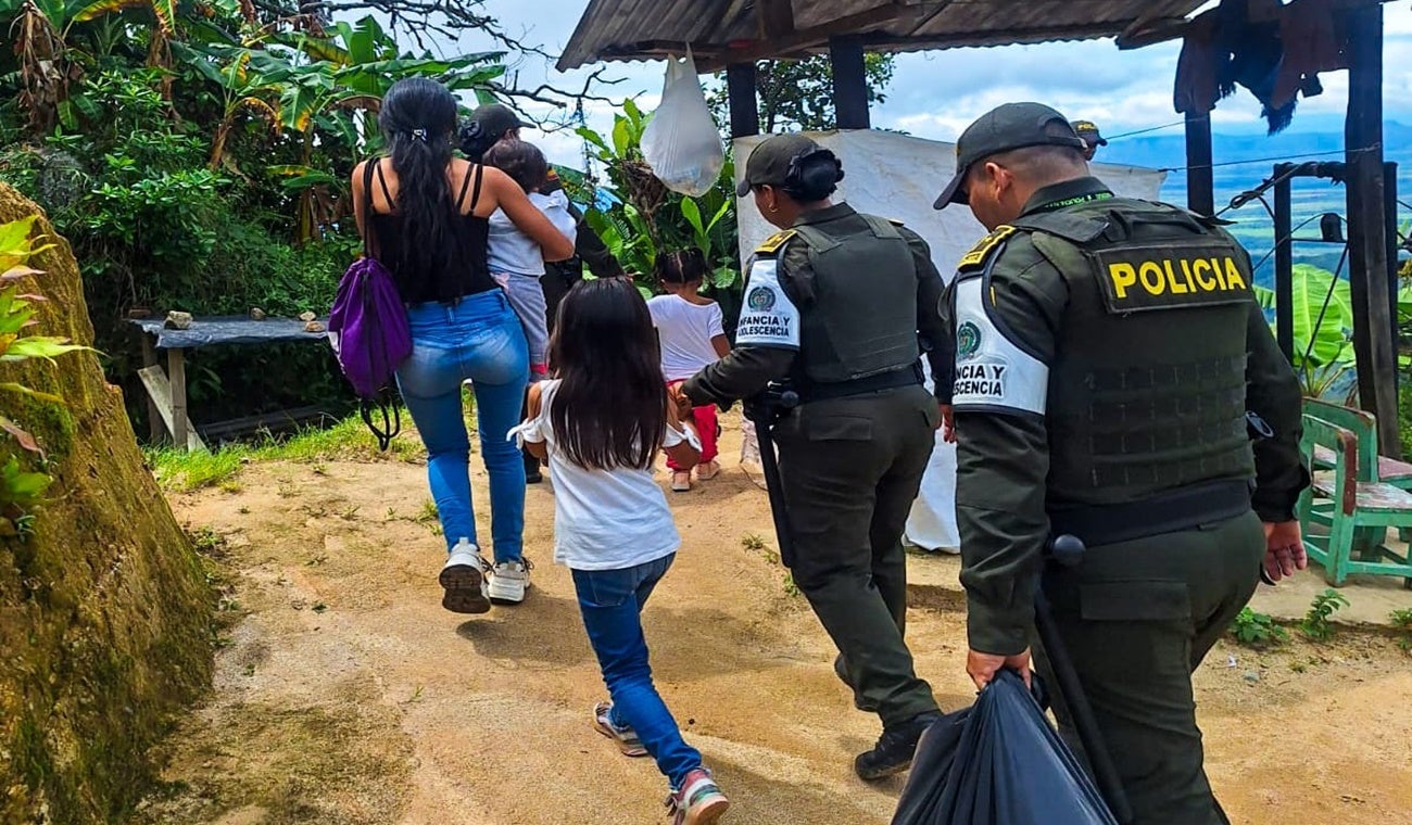 Rescataron de la violencia doméstica a una mujer sus tres hijas en la vereda San Cayetano