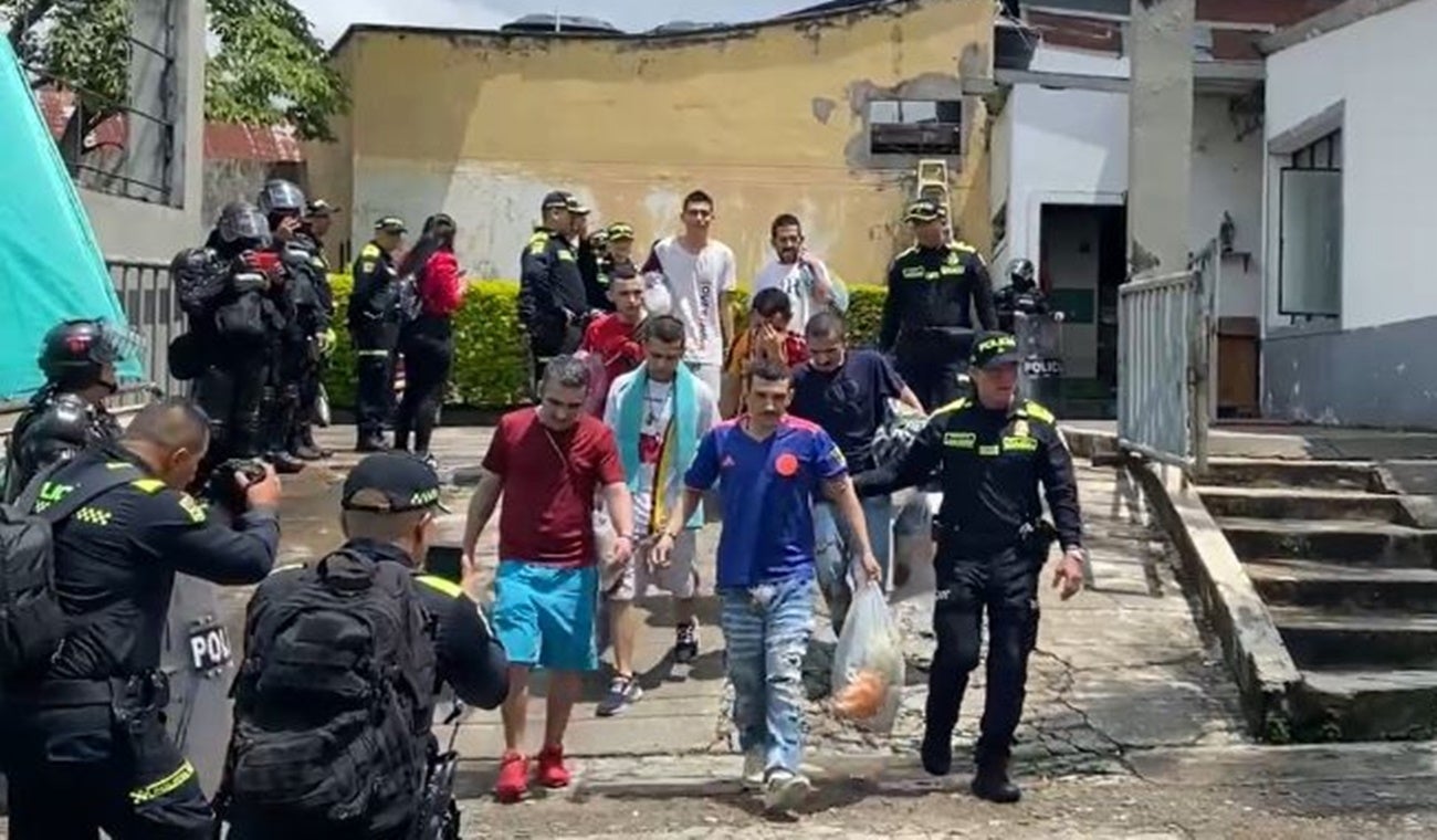 Se trasladaron los primeros privados de la libertad desde la permanente central hacia el Coiba de Picaleña