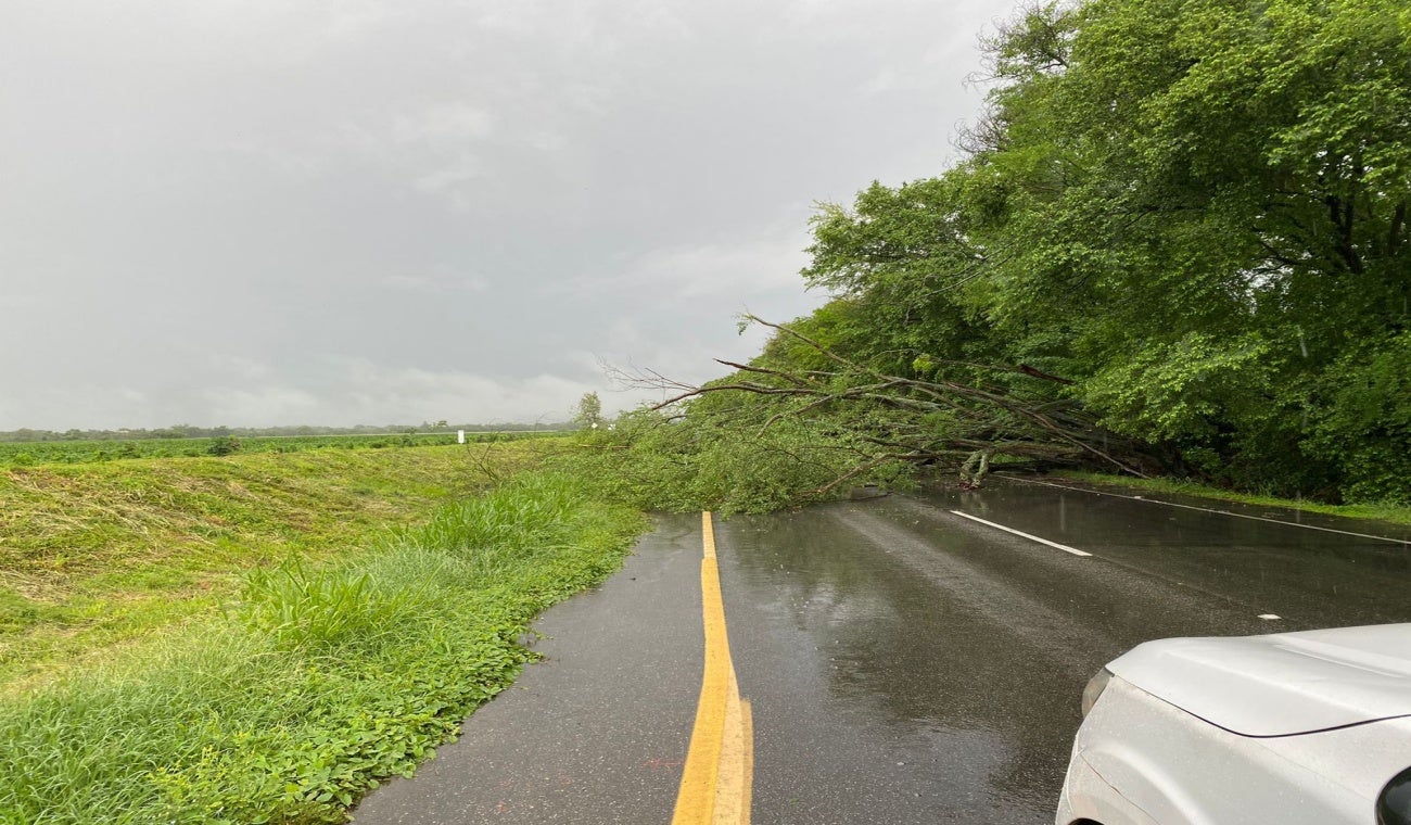 Vías tapadas lluvias Tolima
