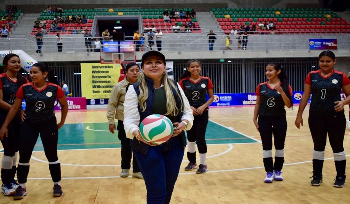 Alcaldesa Johana Aranda